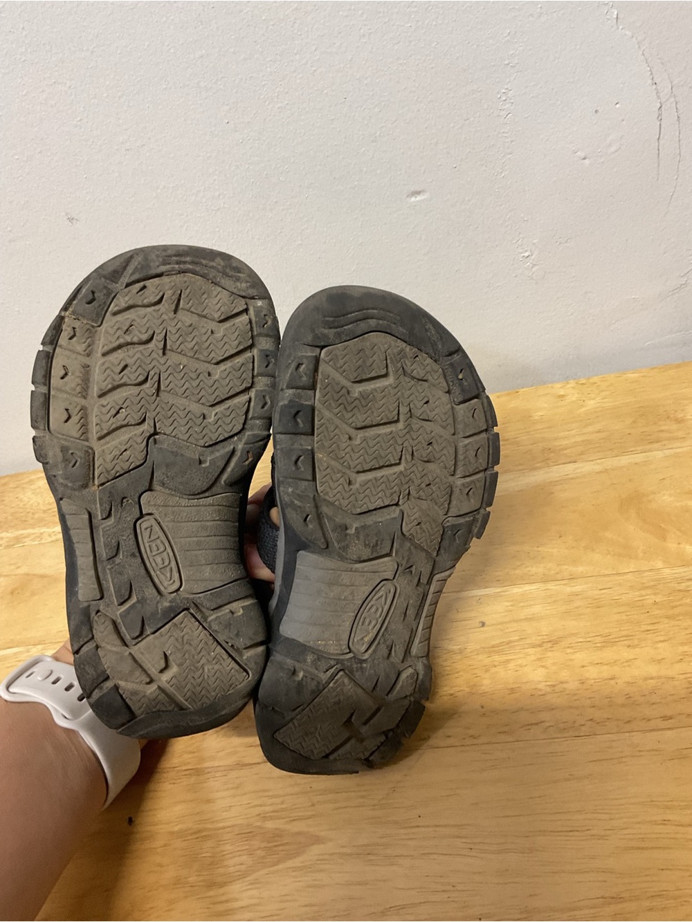 Keen Toddler Newport H2 Waterproof Black Boys Sandals size 11 - Picture 2 of 6